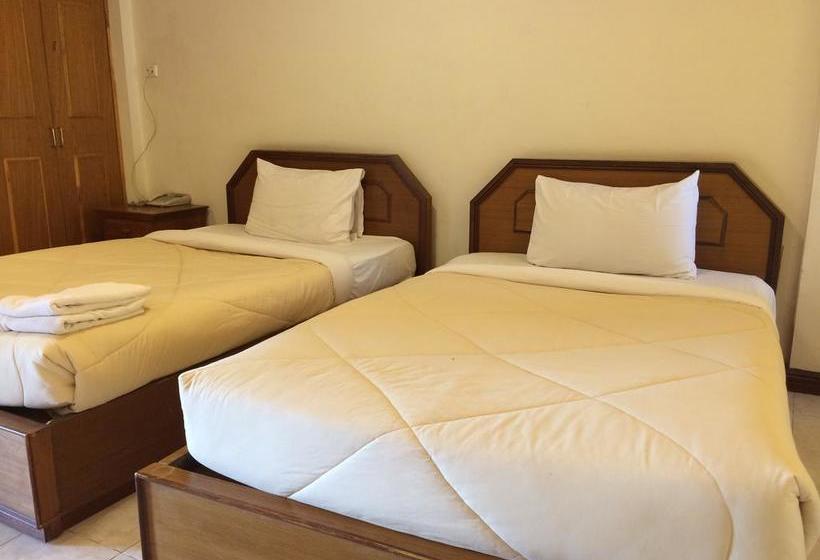 Hotel Kraisaeng Place 17