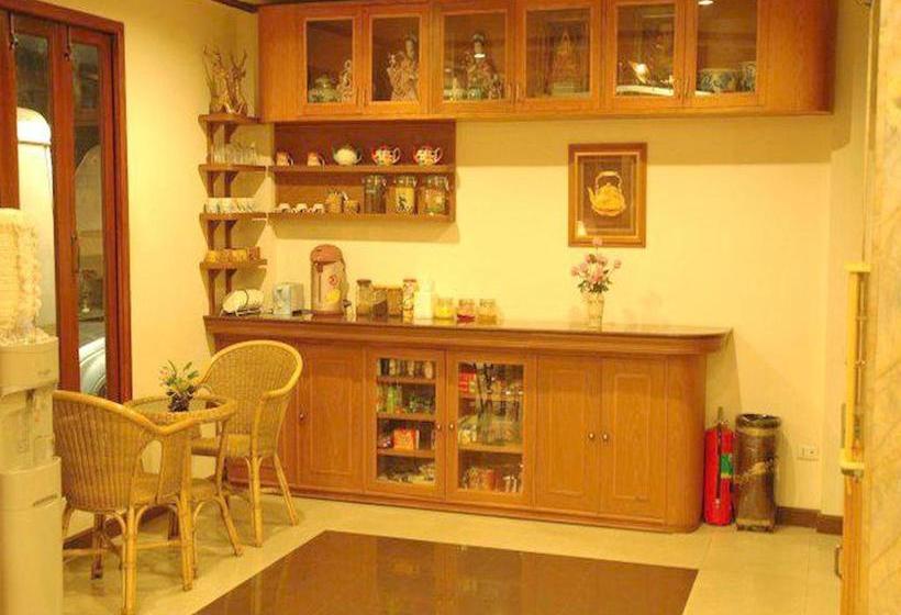 Hotel Kraisaeng Place 2