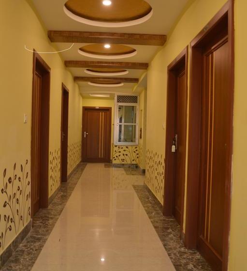 Hotel Taj & Restaurant 15