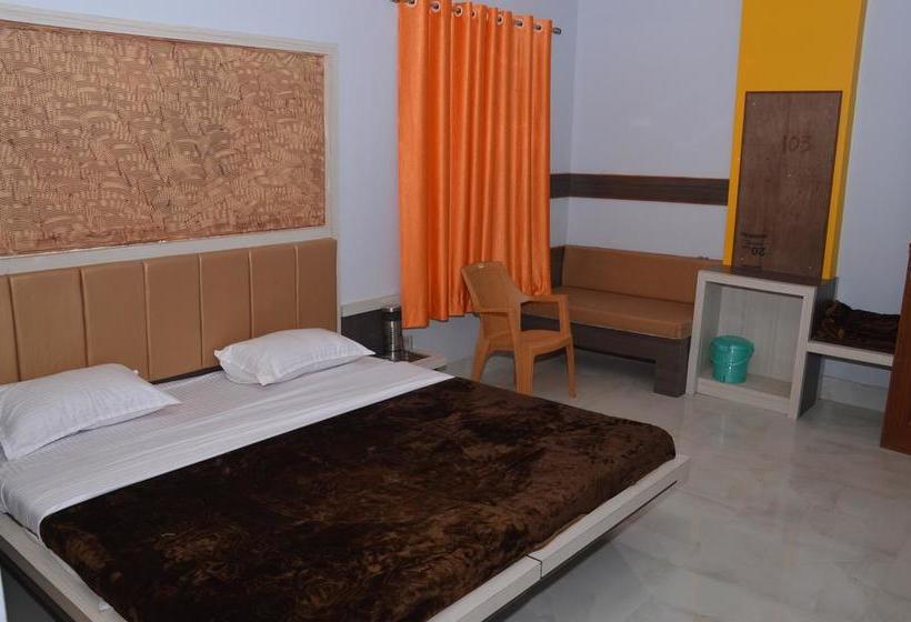 Hotel Taj & Restaurant 6