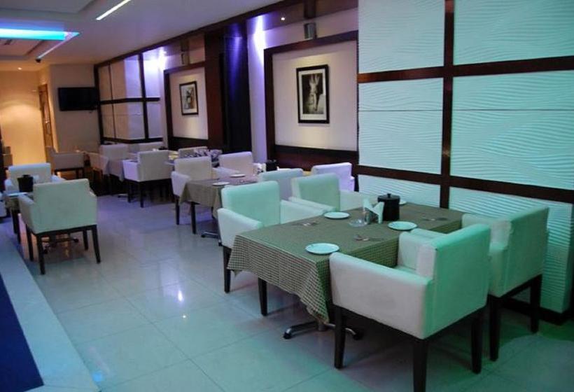 Hotel Amit International 16