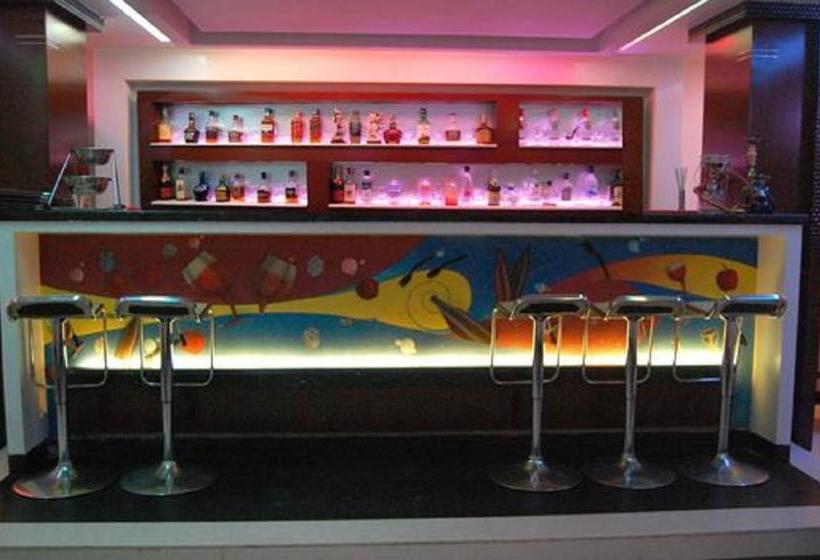 Hotel Amit International 18