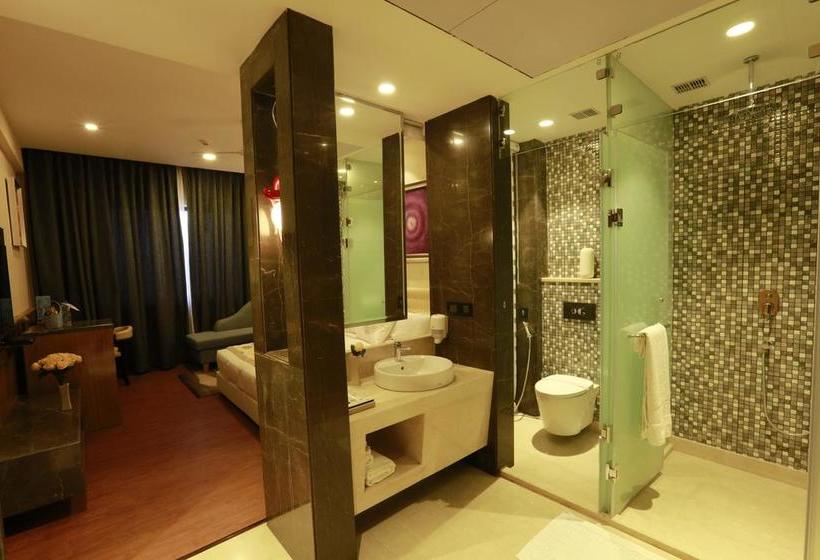 Hotel Pal Heights Mantra 14