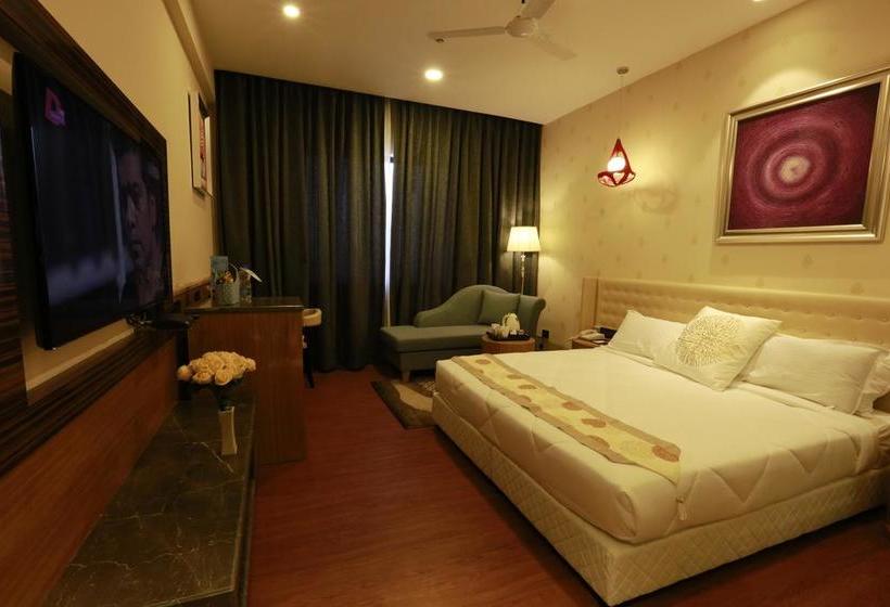 Hotel Pal Heights Mantra 15