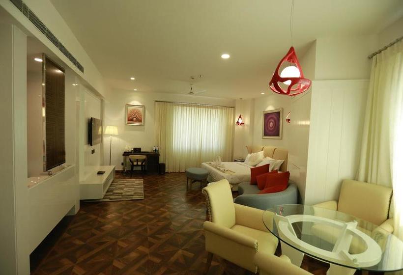 Hotel Pal Heights Mantra 17