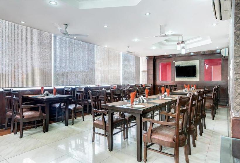 Hotel Treebo City Star 8