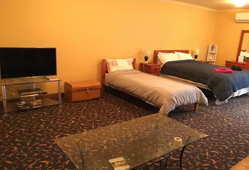 Bed and Breakfast Lucky Duck Country Lodge 4