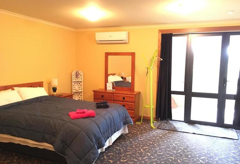 Bed and Breakfast Lucky Duck Country Lodge 6