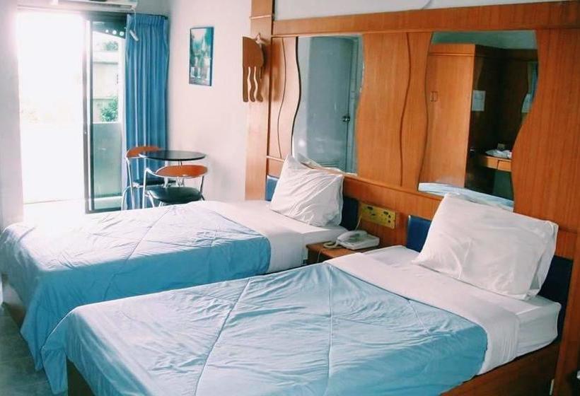 Hotel Fueang Fha Palace Buri Ram