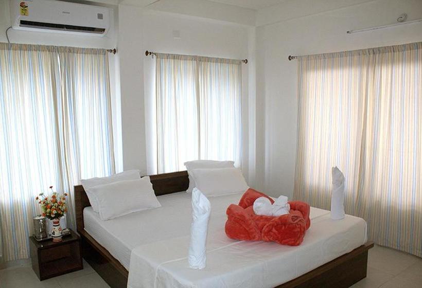 Hotel Greenwood Siliguri Bengala Occidental