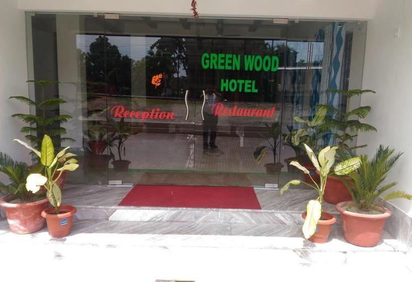 Hotel Greenwood 15