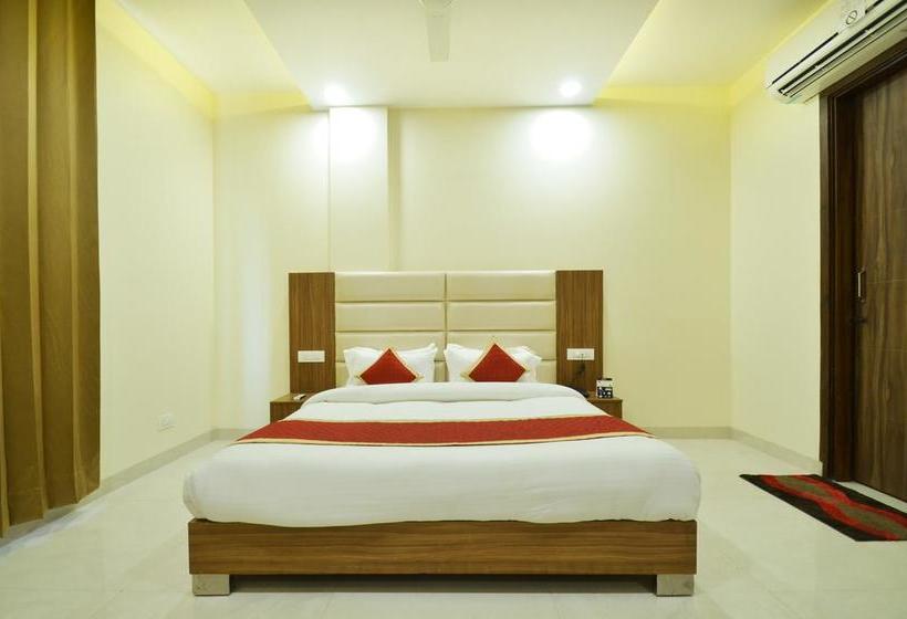 Hotel Oyo Premium 107 Amritsar Railway Station 13