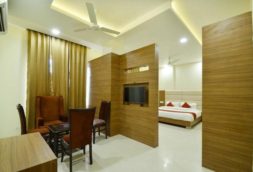 Hotel Oyo Premium 107 Amritsar Railway Station 19
