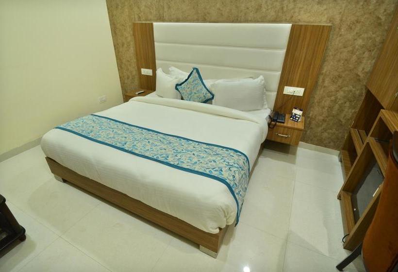 Hotel Oyo Premium 107 Amritsar Railway Station 20