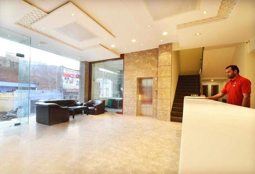 Hotel Oyo Premium 107 Amritsar Railway Station 8