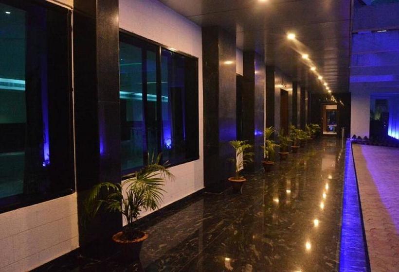 Hotel The Club Krishna Sea Sight 16