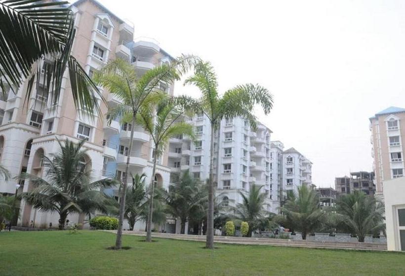 Hotel The Club Krishna Sea Sight 5