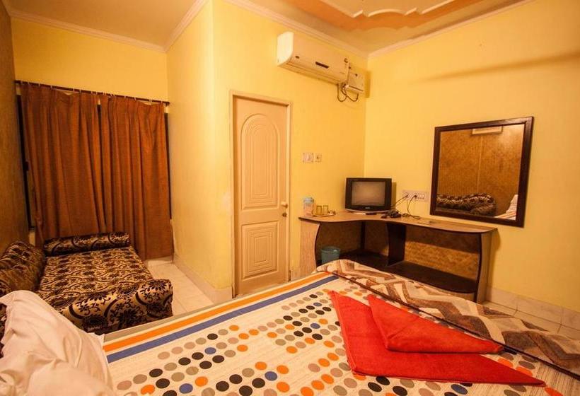 Hotel Santiniketan 2