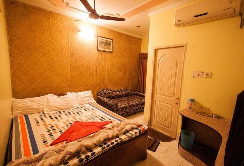 Hotel Santiniketan 3