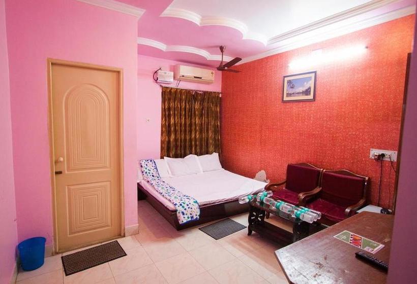 Hotel Santiniketan 7