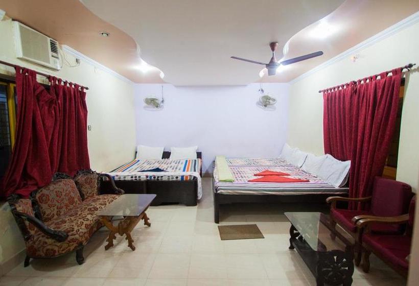 Hotel Santiniketan 9