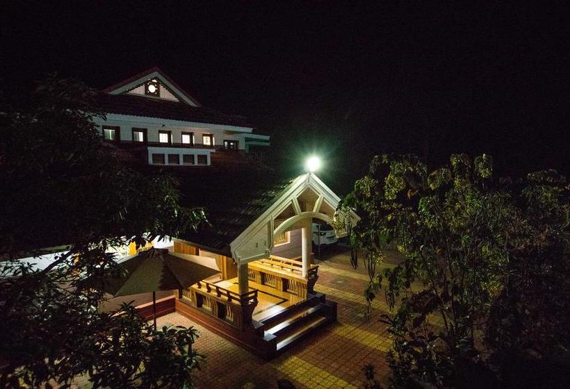 Hostel Hibernest Kalpetta 11