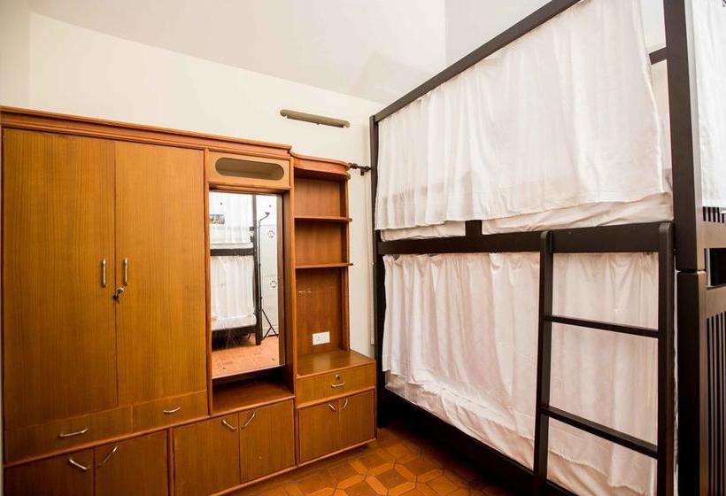 Hostel Hibernest Kalpetta 14