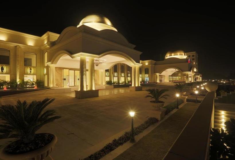 Hotel Ramada Lucknow 20