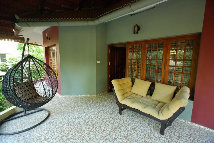 Bed and Breakfast Edappally Home 12