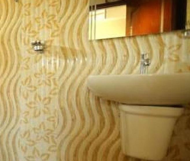 Bed and Breakfast Edappally Home 18