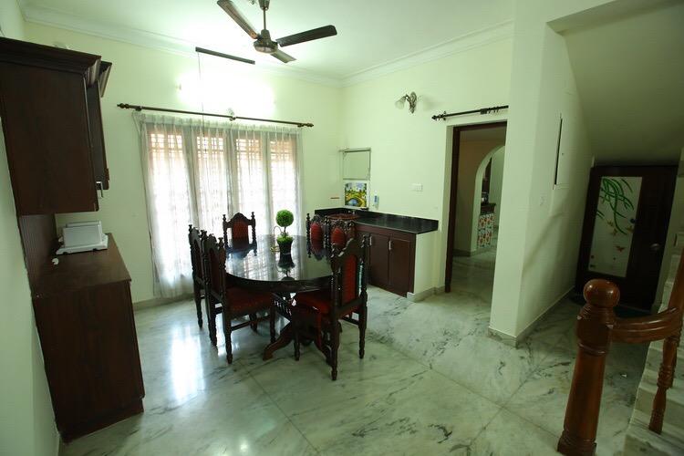 Bed and Breakfast Edappally Home 5