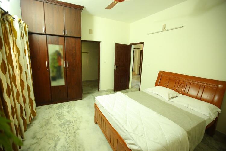 Bed and Breakfast Edappally Home 6