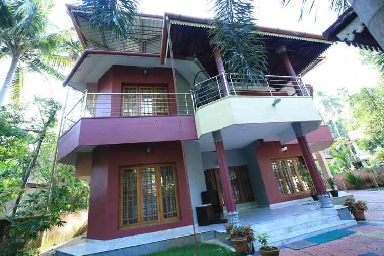 Bed and Breakfast Edappally Home 8