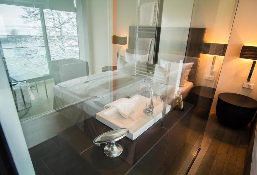 Hotel Aika Seaside Living 11