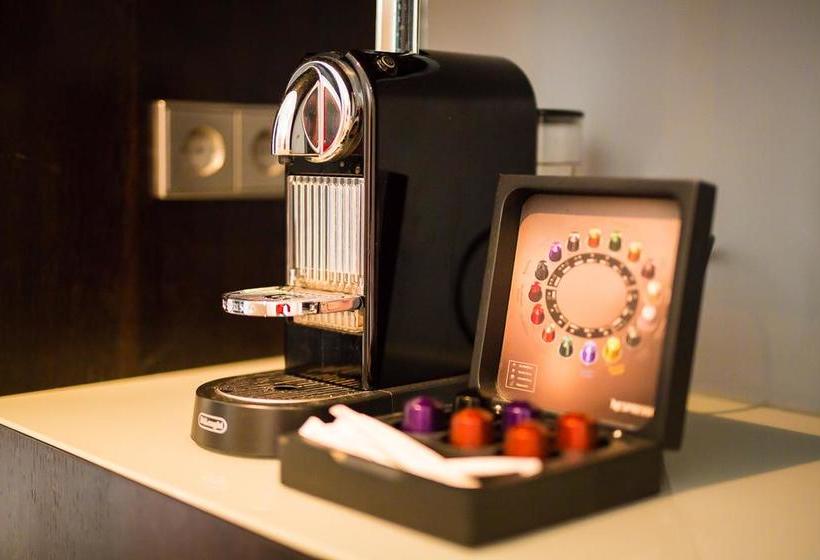 Hotel Aika Seaside Living 16