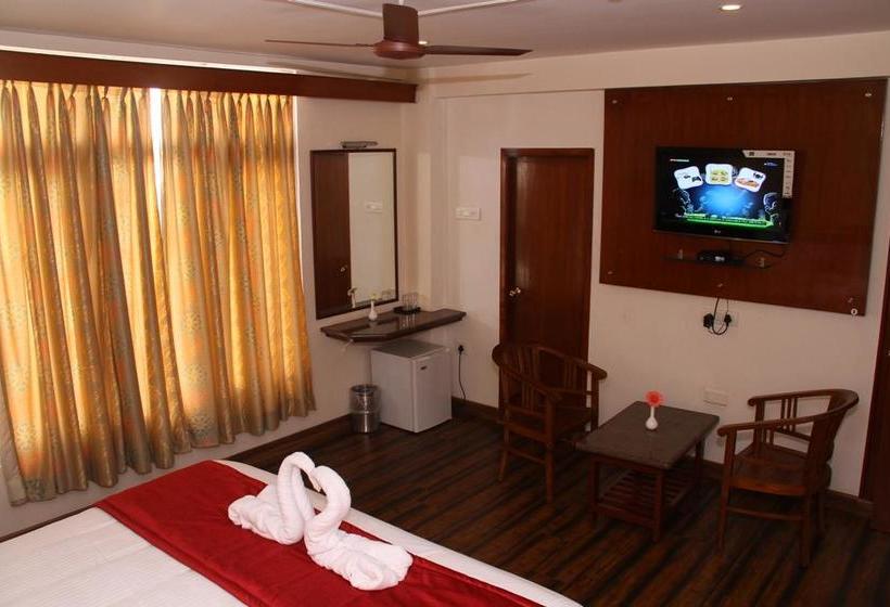 Hotel Leo Paradise 4