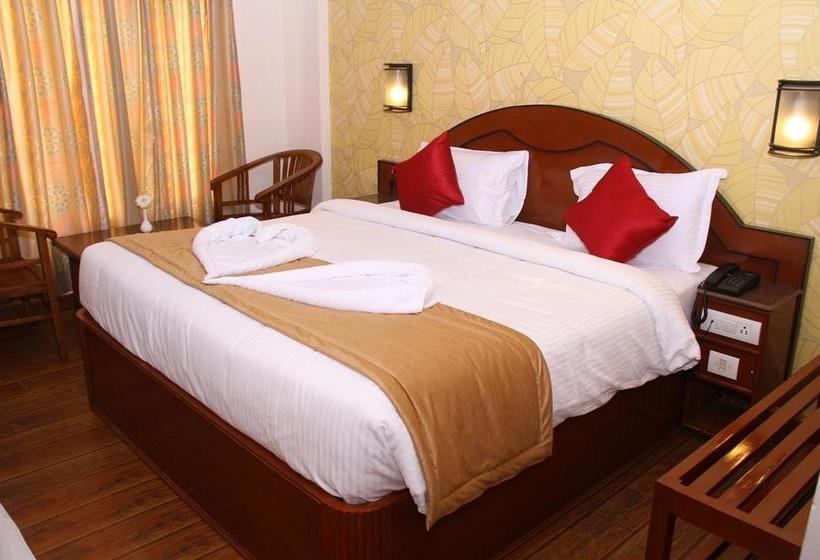 Hotel Leo Paradise 5