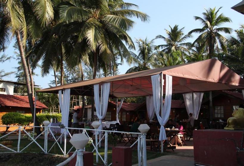 Maison Ocean Beach Resort Goa 3