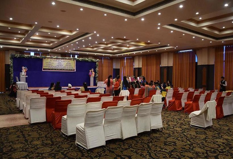 Hotel Intercity International 10