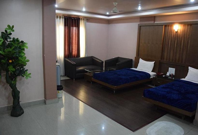 Hotel Intercity International 17