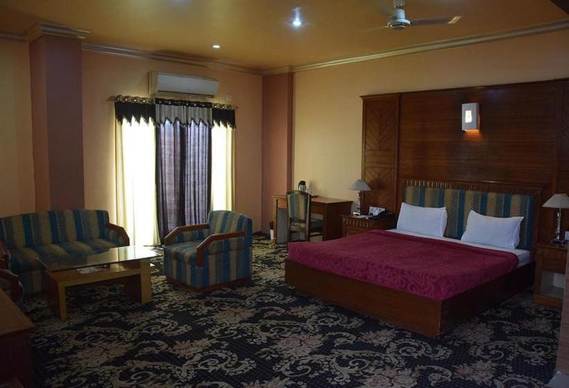 Hotel Intercity International 18