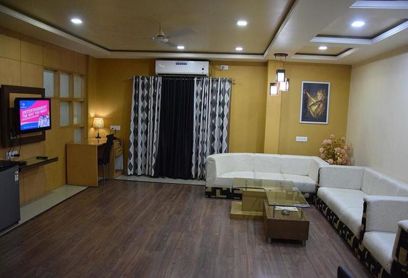 Hotel Intercity International 3