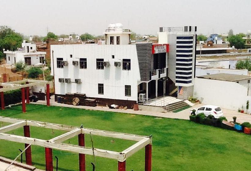 Hotel Vinayak Palace Mathura