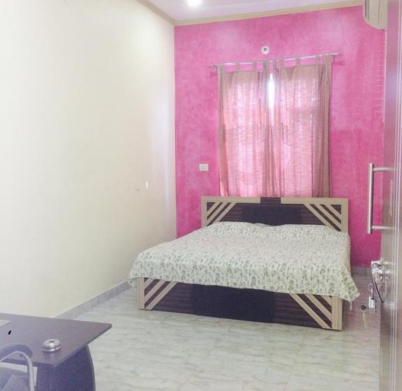 Hotel Vinayak Palace 12