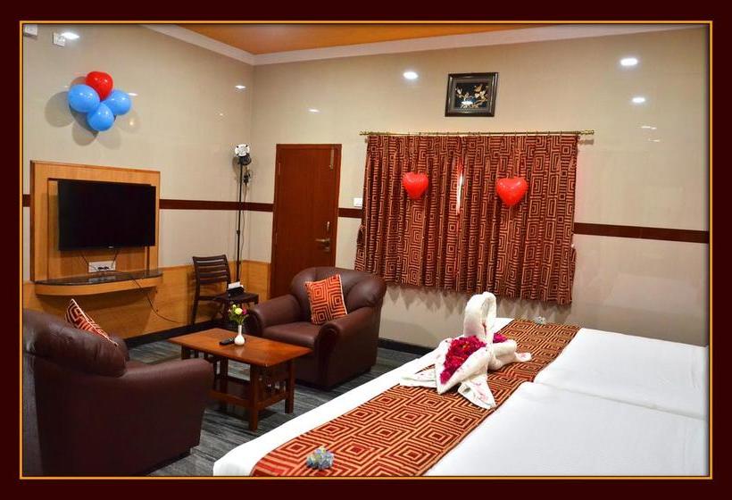 Hotel Gvs Residency 15