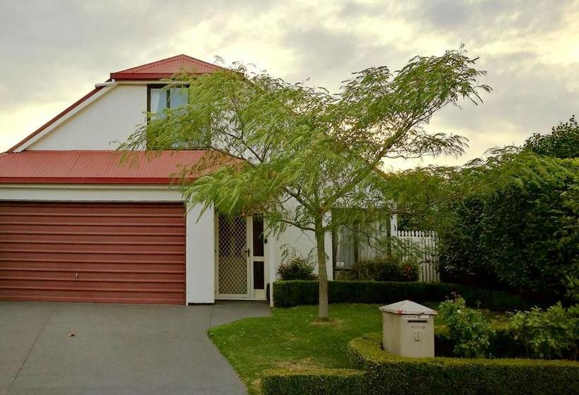 Bed and Breakfast 3 Rooms At Jellie Park