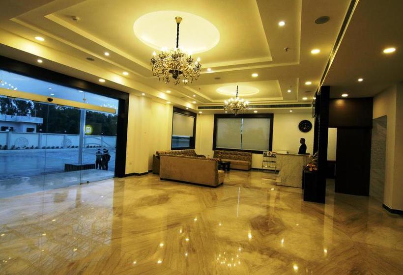 Mango Hotels Jammu 11