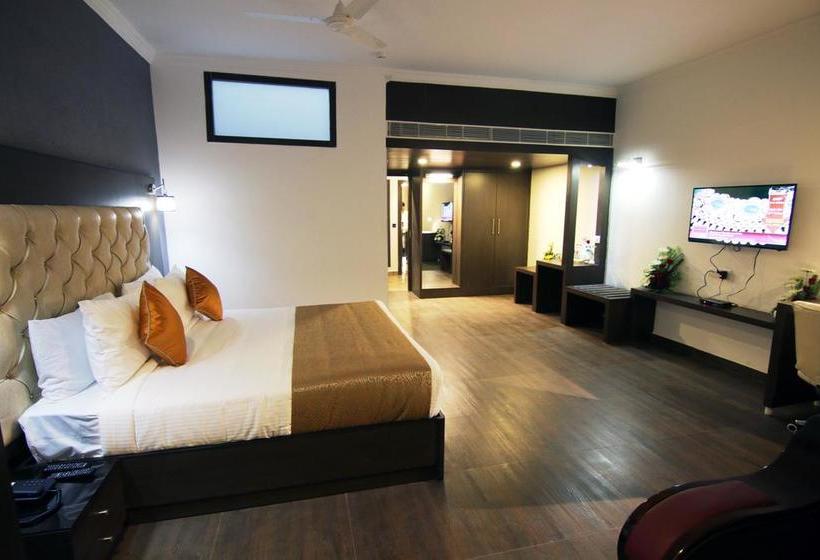 Mango Hotels Jammu 4