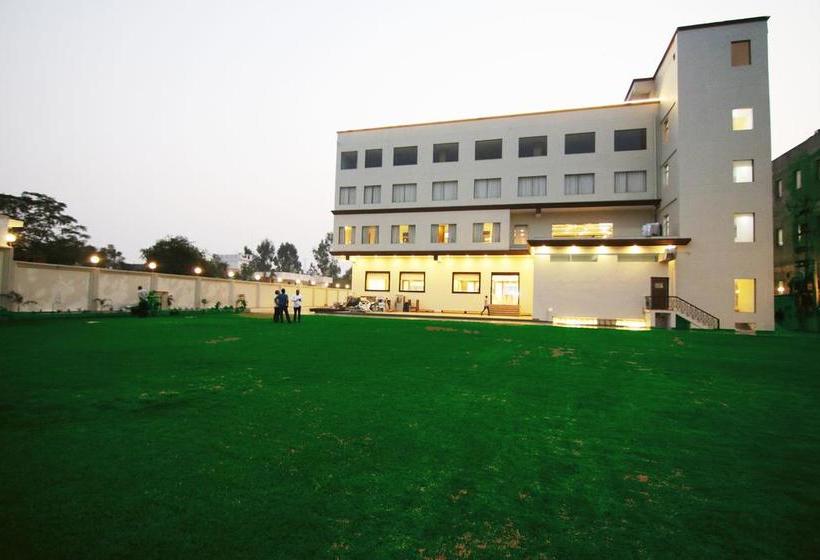 Mango Hotels Jammu 8