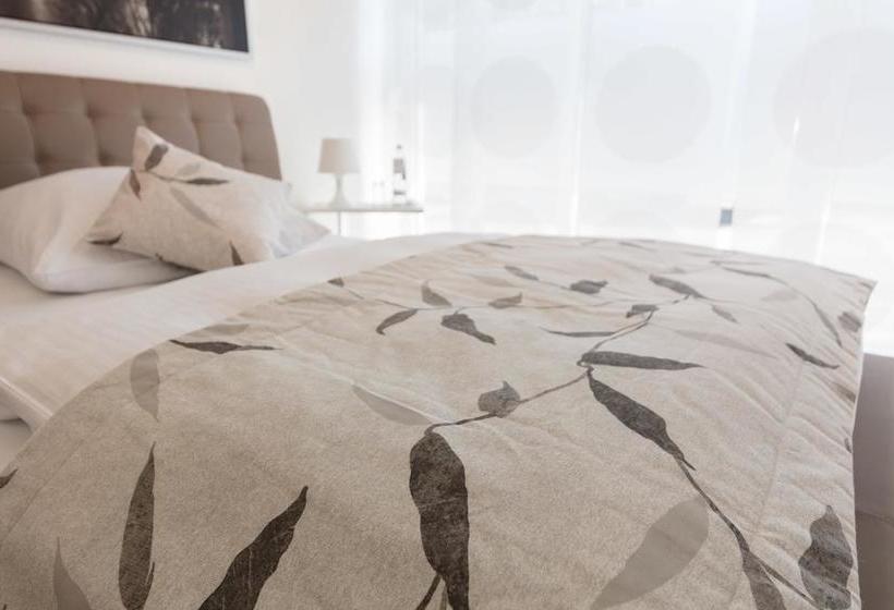 Bed & Breakfast Friends Hotel Bad Salzuflen 4